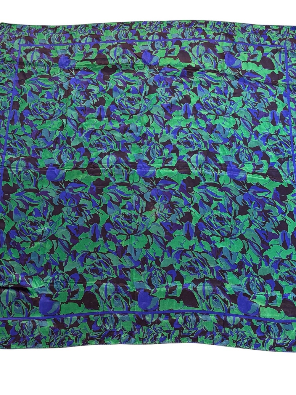 Ginnie Johansen 1987 100 % Silk Vtg Scarf Floral Print Made in Japan 39” X 39”